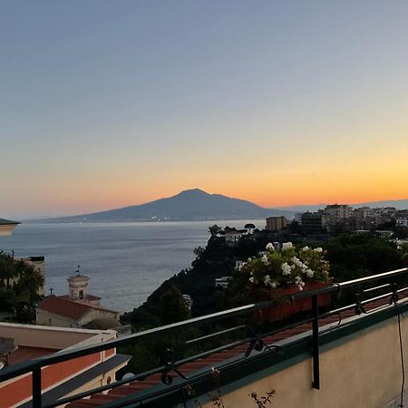 비코에쿠엔세 Vesuvio View B&B 외부 사진