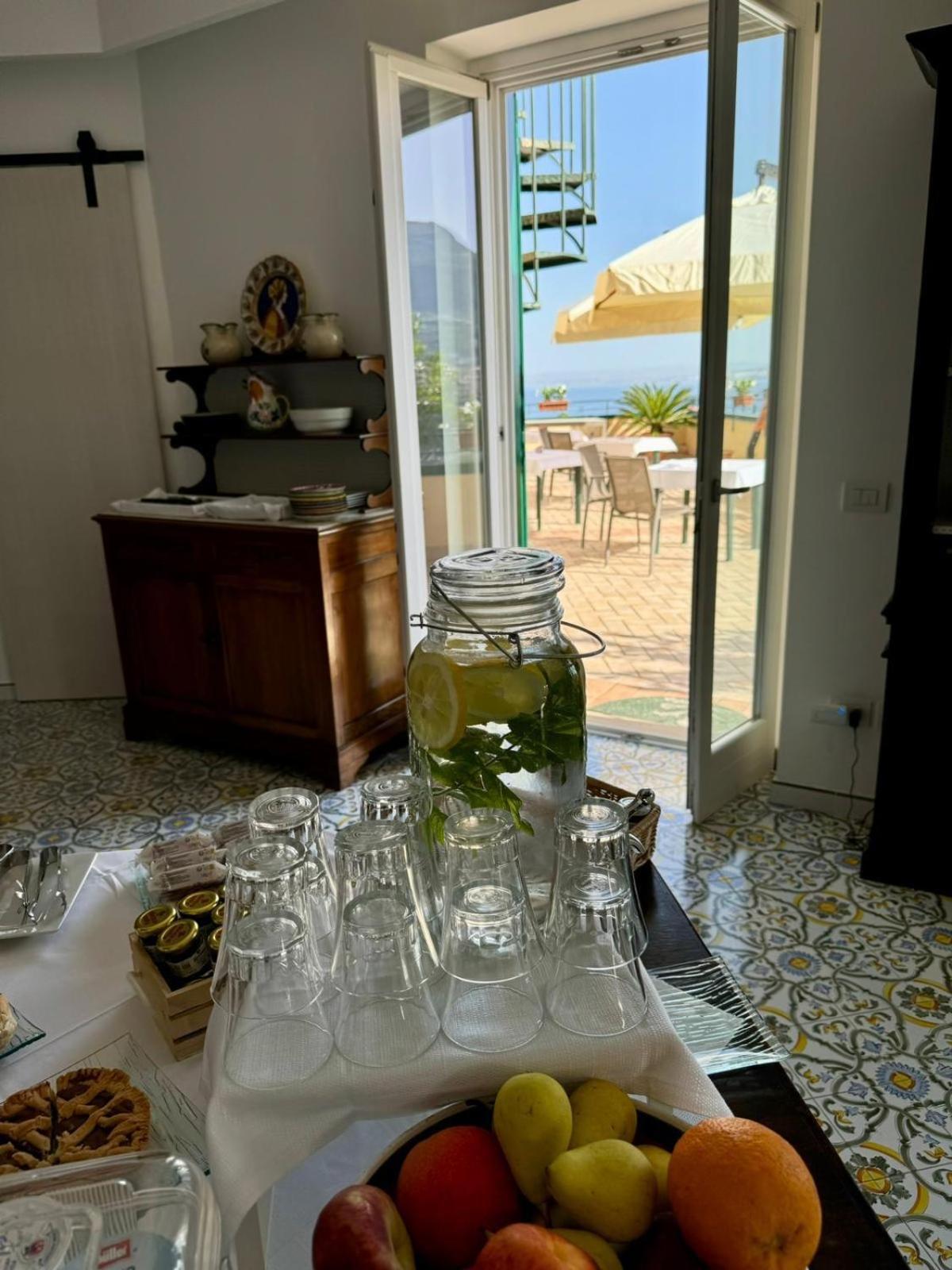 비코에쿠엔세 Vesuvio View B&B 외부 사진