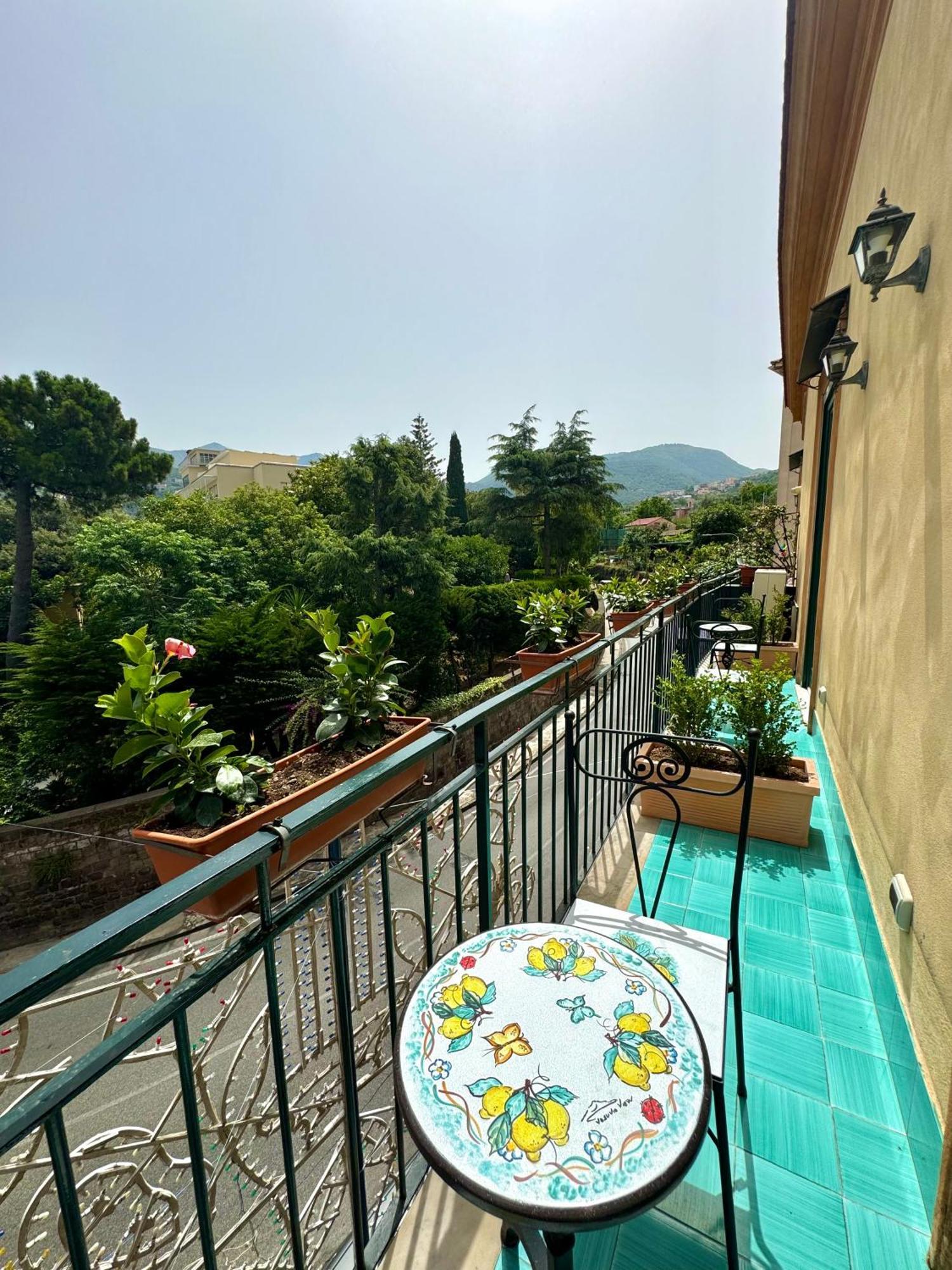 비코에쿠엔세 Vesuvio View B&B 외부 사진